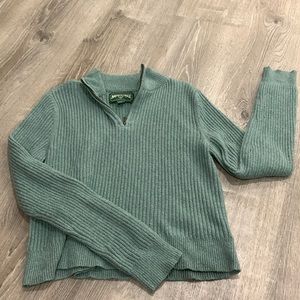 AE Crop Pullover